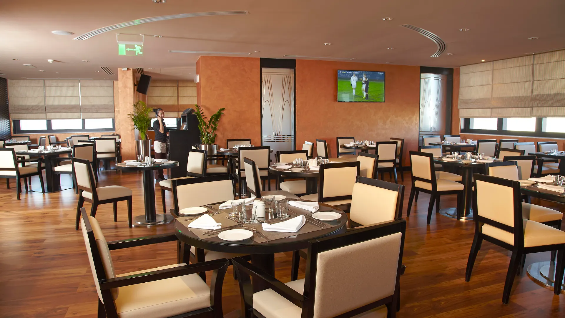 Cristal Hotel Abu Dhabi