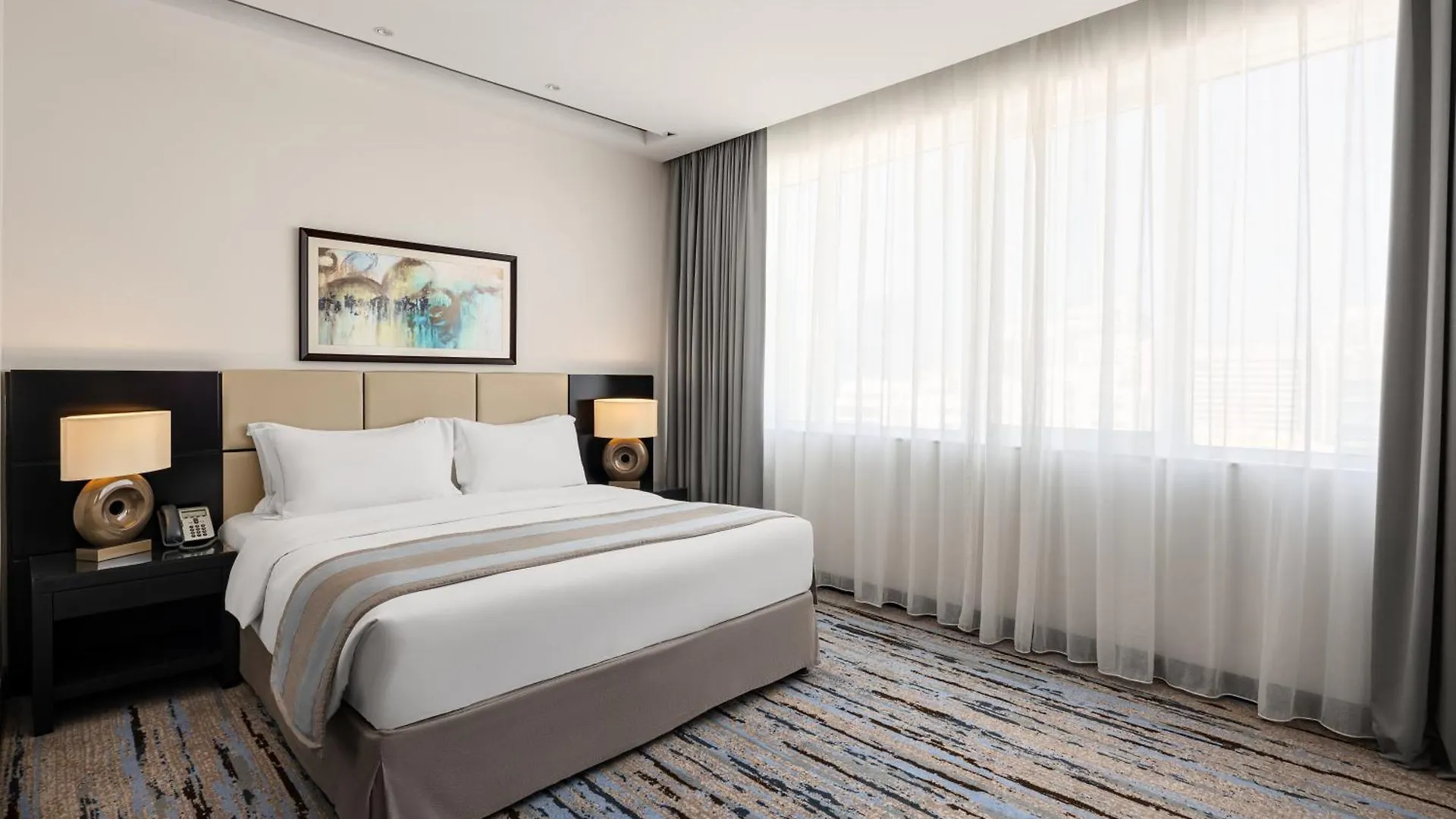 Cristal Hotel Abu Dhabi