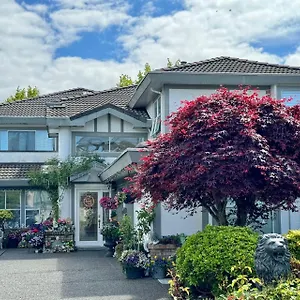 https://sweet-home.richmond-hotels.com