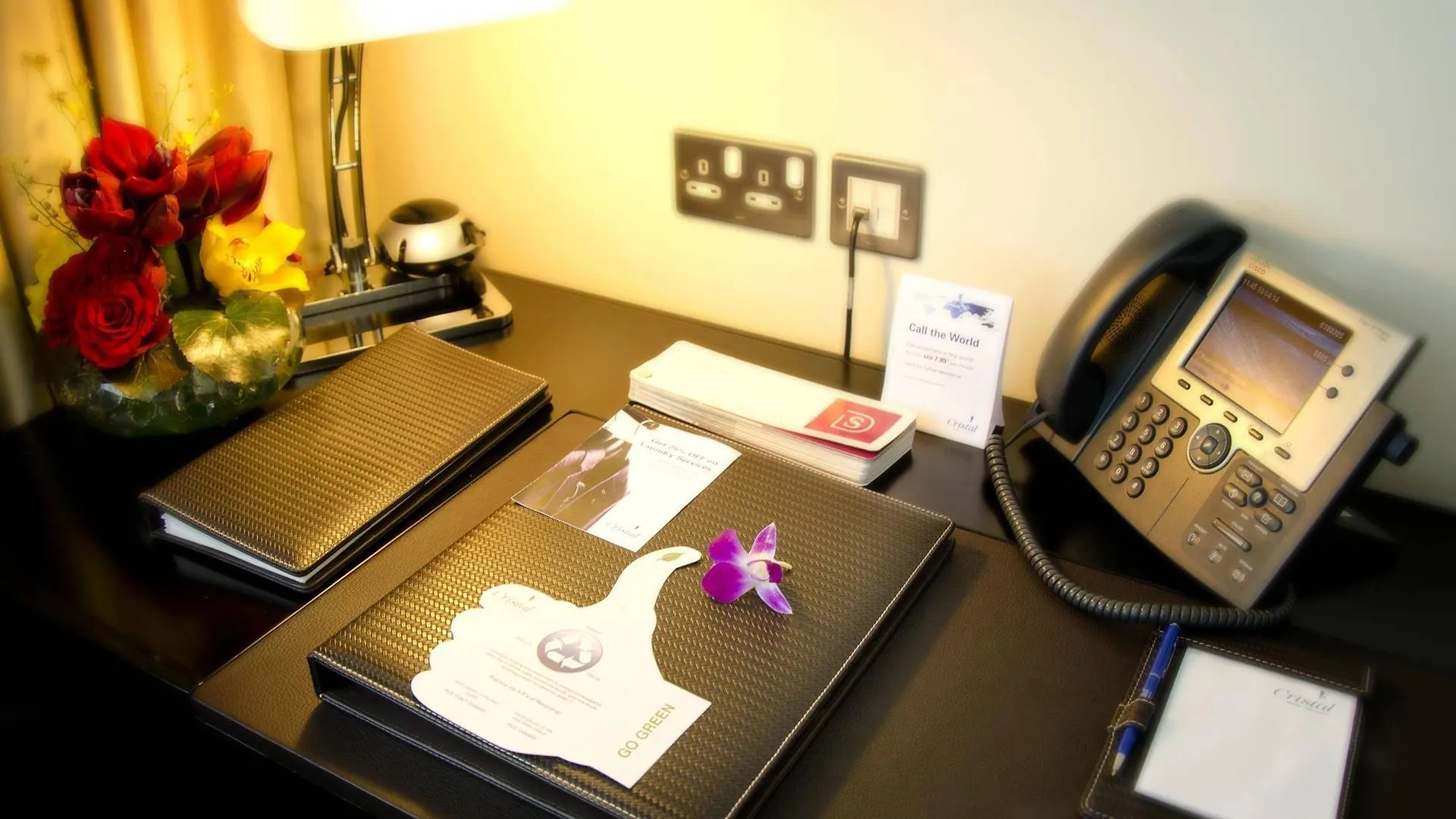 Cristal Hotel Абу-Даби 4*,